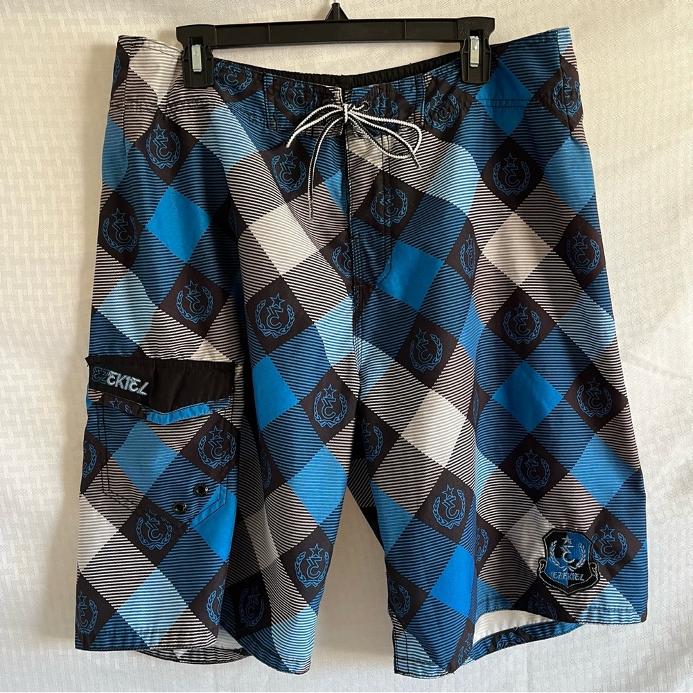 Ezekiel Board Shorts  Black And Blue Plaid Size 34” Waist